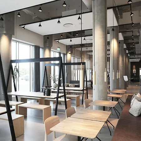 Four Points Flex By Sheraton Arena Hotel 3*