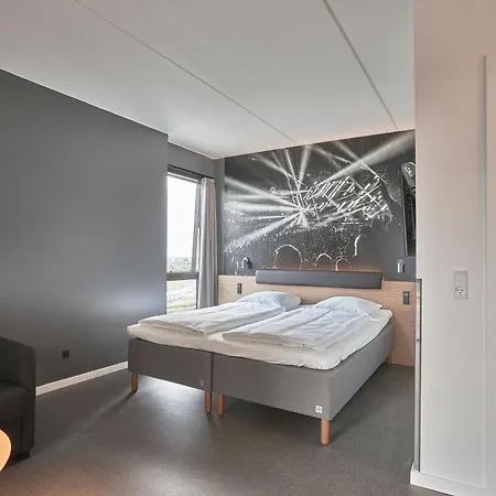 Hotel Four Points Flex By Sheraton Arena 3*