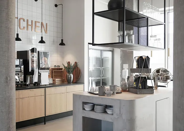 Four Points Flex By Sheraton Arena Hotel